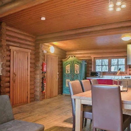 Chalet In Woergl Near Bus Stop Hopfgarten im Brixental