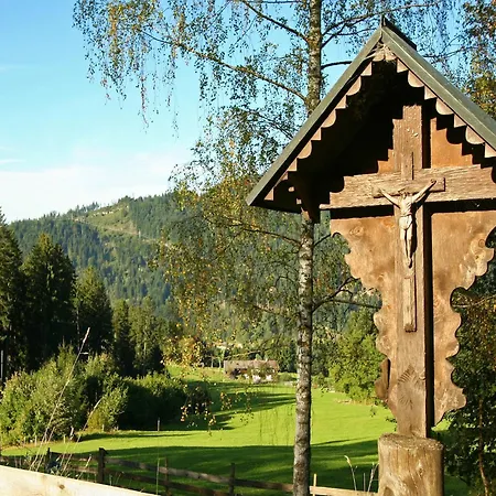 Chalet In Woergl Near Bus Stop *